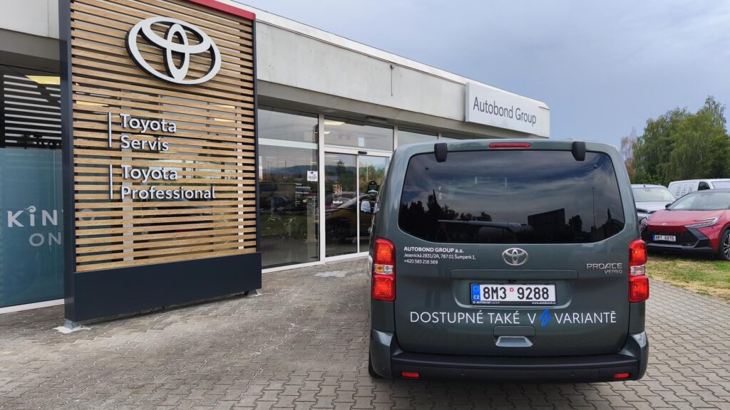 Toyota Proace Verso  2.2 8AT FAMILY WEBASTO EXECUTIVE