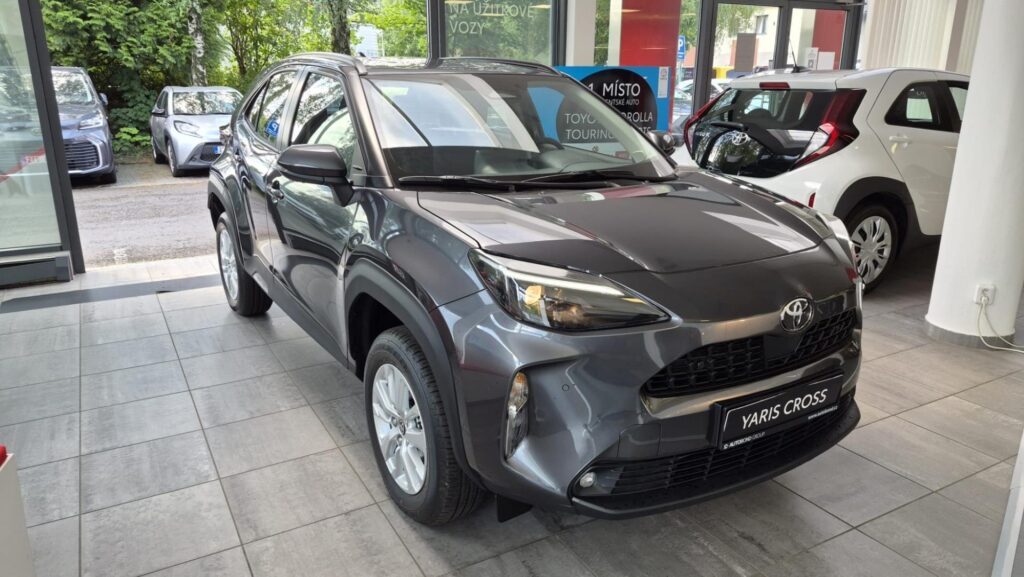 Toyota Yaris Cross  Comfort HEV 4x4, 1.5L, 130K