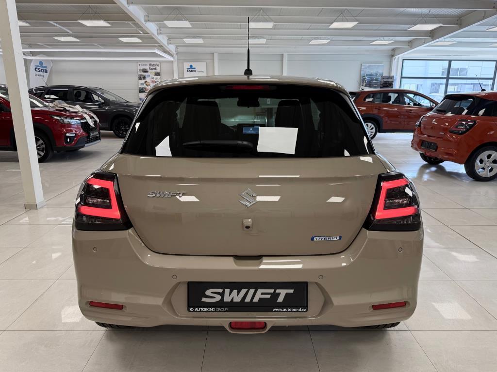 Suzuki Swift  COMFORT 1.2  M/T 4x2 OD 10/26