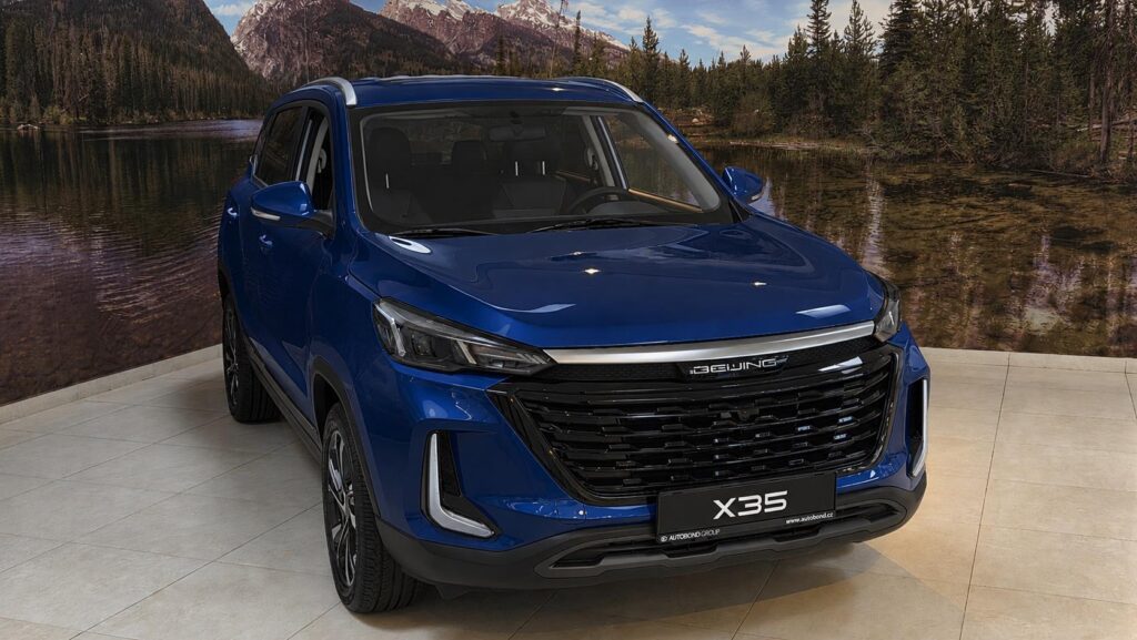 BAIC X35  1.5T 100kW 6MT 4x2 ALL IN