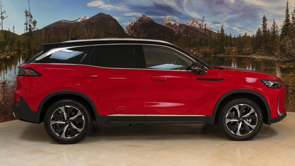 BAIC X7  1.5T 130kW 7DCT 4x2 ALL IN