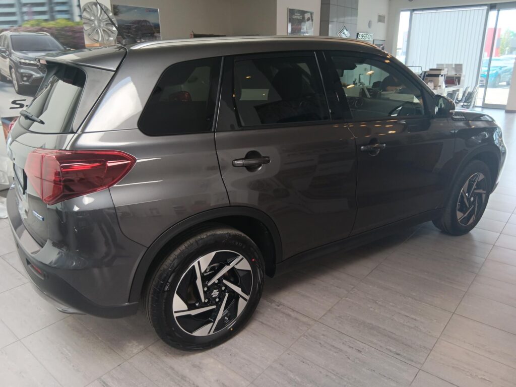 Suzuki Vitara  ELEGANCE 1,4 HYBRID M/T 4x4
