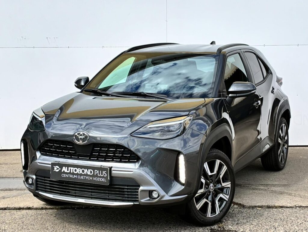 Toyota Yaris Cross  1.5 HSD 130k e-CVT AWD Executive