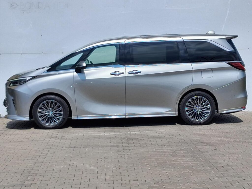 Lexus LM 350h  2.5 HSD e-CVT AWD Luxury