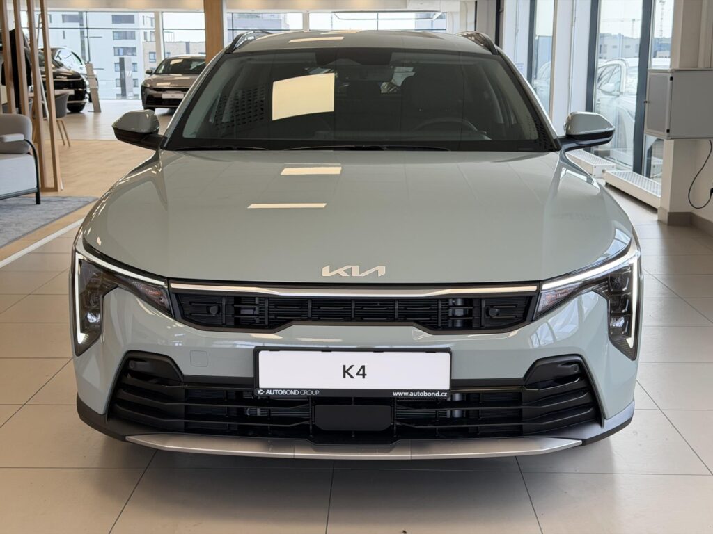 KIA K4  1,6 T-GDi 110kW 7DCT EXCLUSIVE