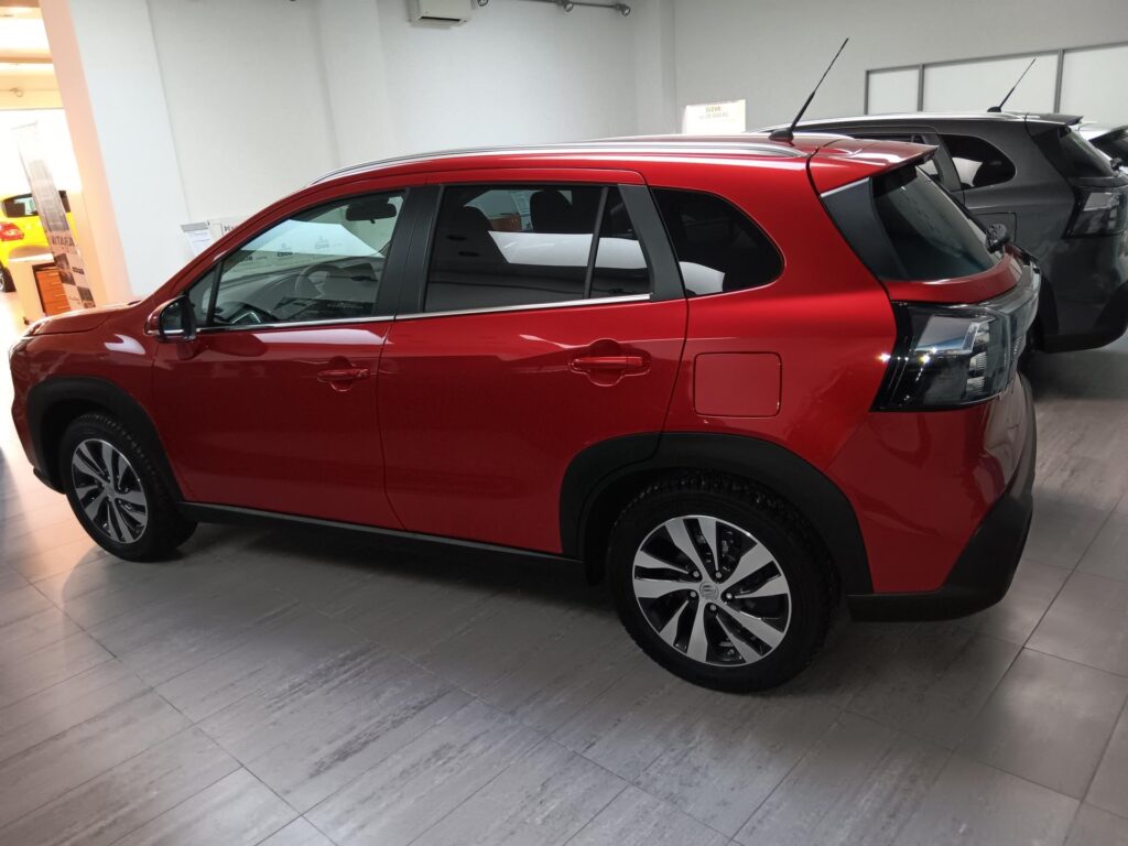 Suzuki S-Cross  ELEGANCE 1,4 HYBRID A/T 4x2