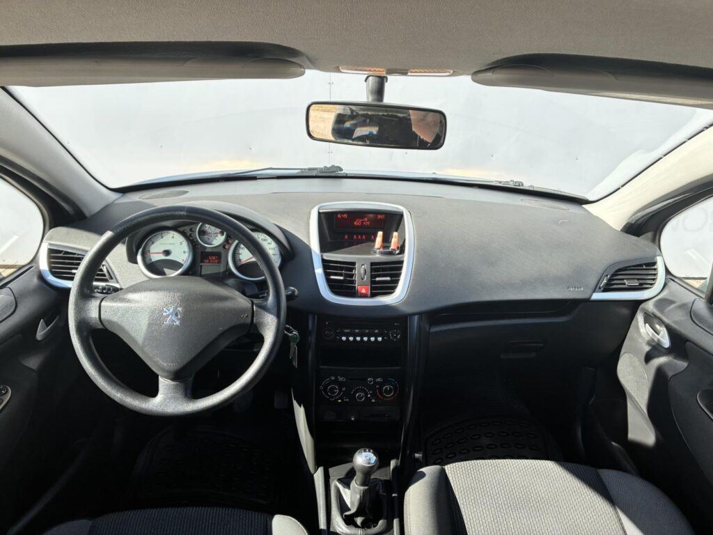 Peugeot 207  1.4 16V VTi Active