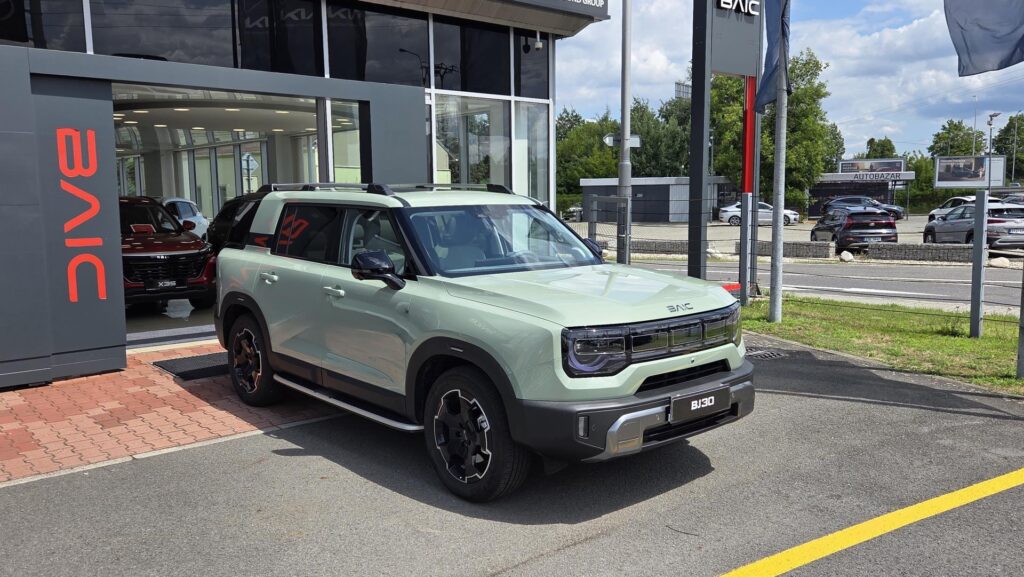 BAIC BJ30  HEV 1.5T 209kW 2DHT 4x4 ALL IN