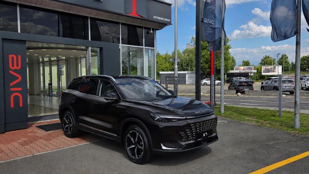 BAIC X7  1.5T 130kW 7DCT 4x2 ALL IN