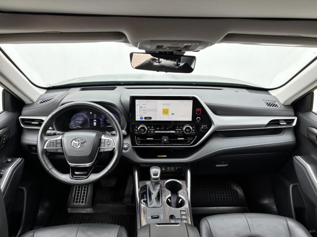 Toyota Highlander  2.5 HSD e-CVT AWD Executive Skyview