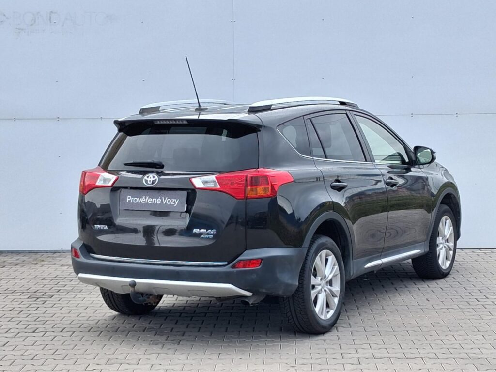 Toyota RAV4  2.2 D-4D Premium 4x4 AT
