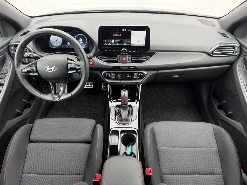Hyundai i30  1.5 T-GDI MHEV DCT N-Line