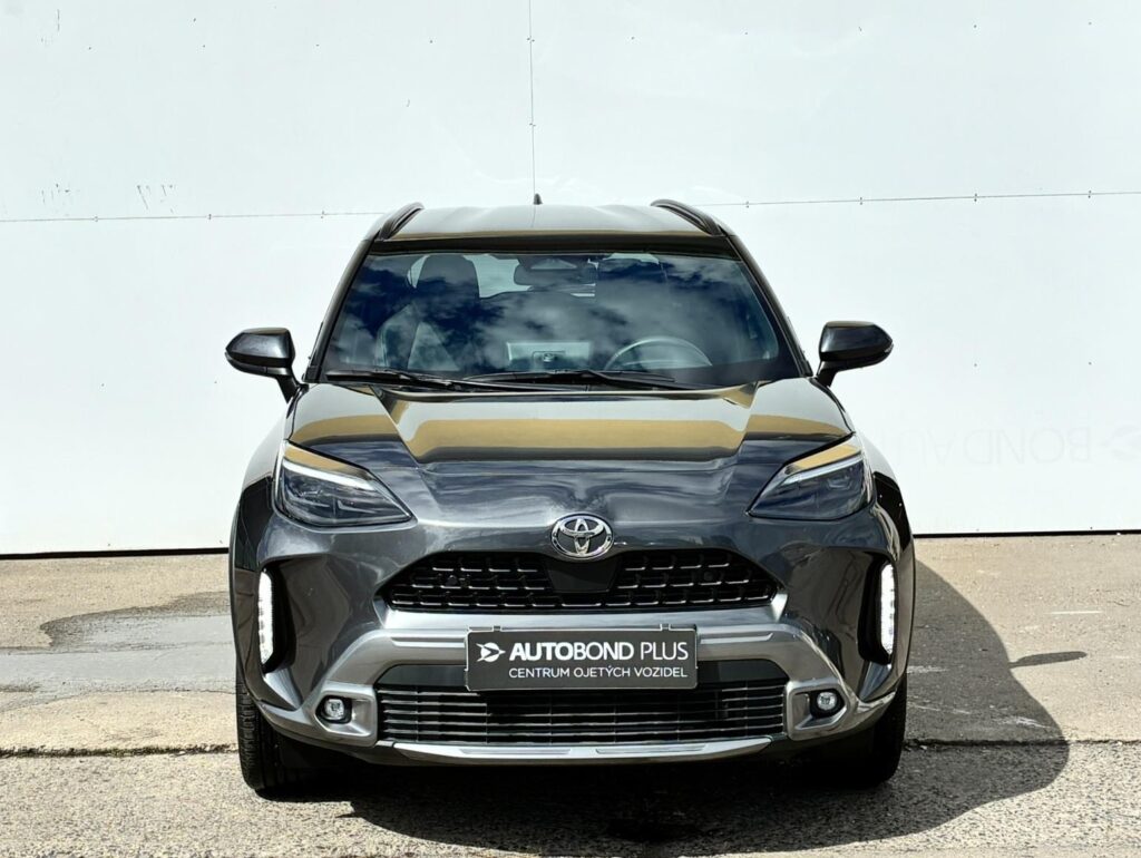 Toyota Yaris Cross  1.5 HSD 130k e-CVT AWD Executive