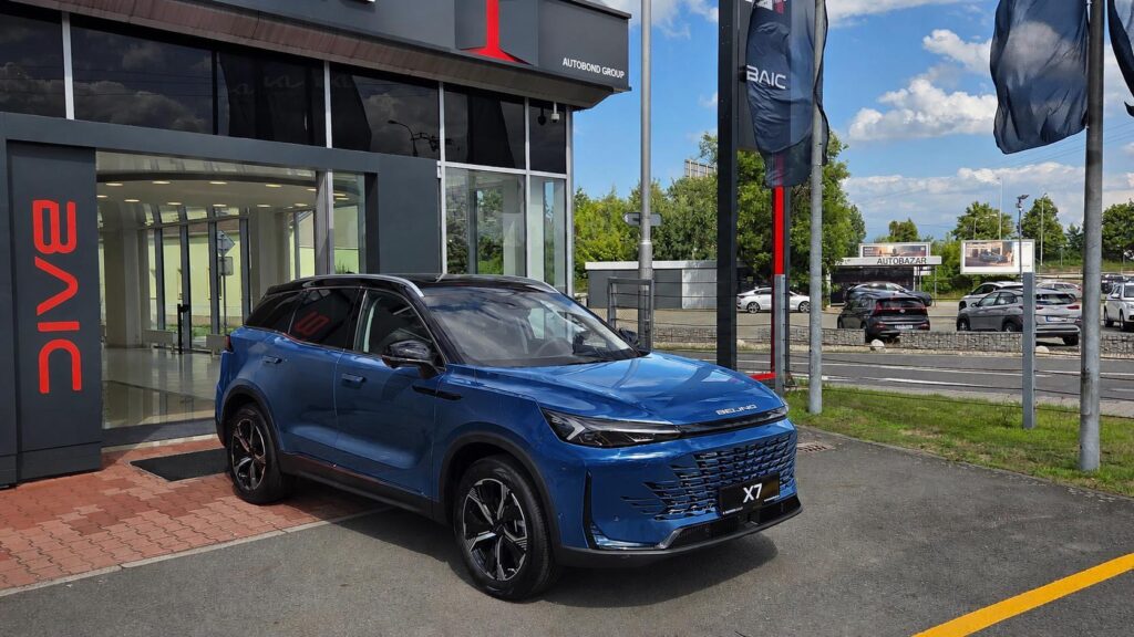 BAIC X7  1.5T 130kW 7DCT 4x2 ALL IN MY25
