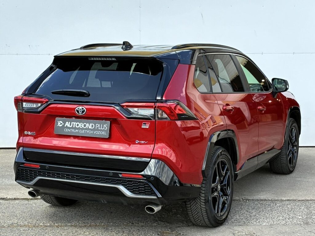 Toyota RAV4  2.5 HSD e-CVT AWD GR-Sport Tažné