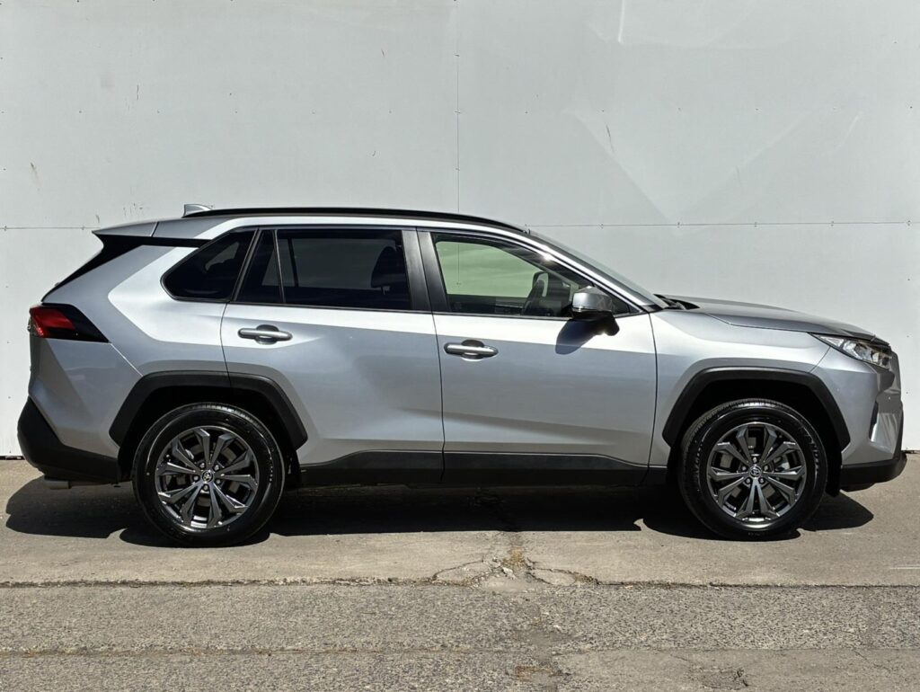 Toyota RAV4  2.5 HSD e-CVT AWD Comf. Style Tažné