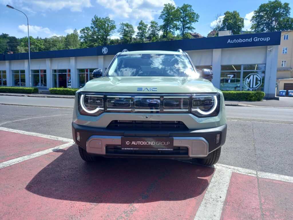 BAIC BJ30  ALL IN 1.5T 298kW HEV 4x4
