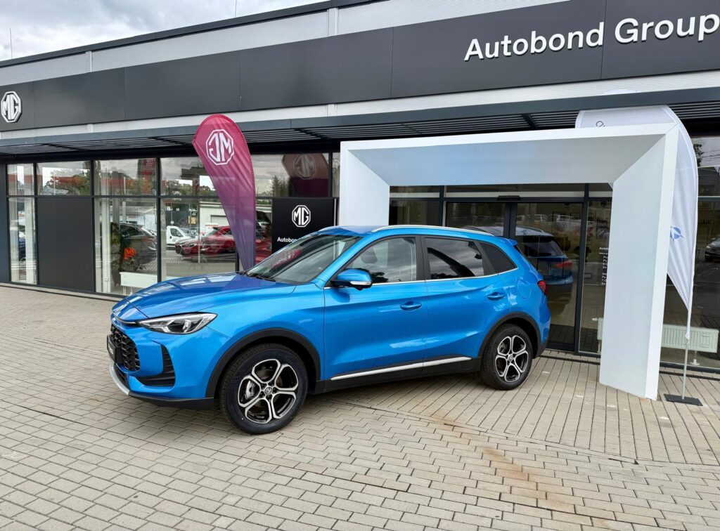 MG ZS  ELEGANCE 1.5 85kW 5MT 4x2
