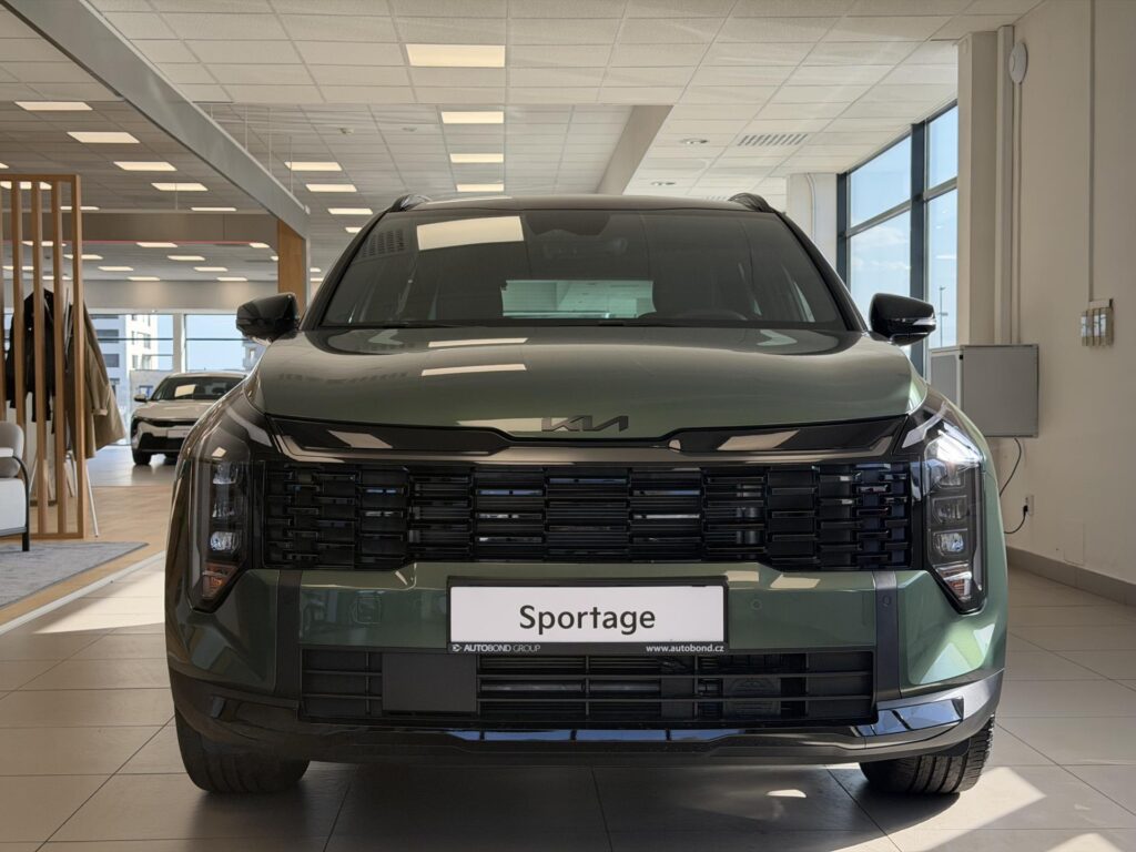 KIA Sportage  1,6 T-GDi HEV 4x2 6AT BLACK EDITION (2027)