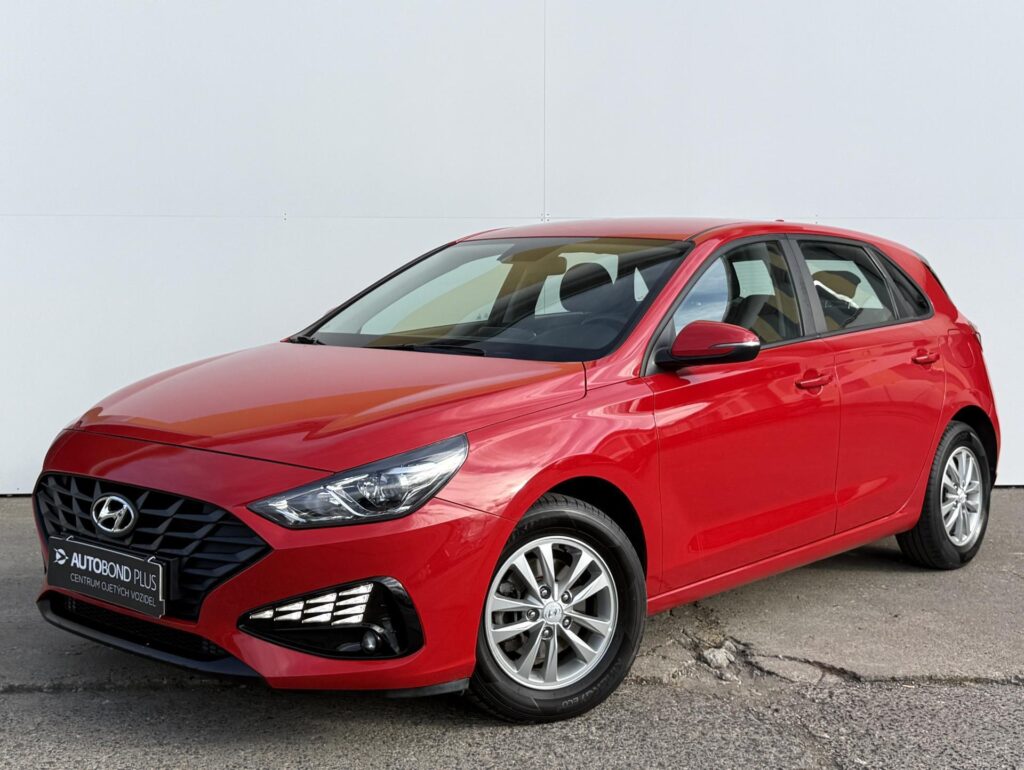 Hyundai i30  1.5 DPi 81kW Smart
