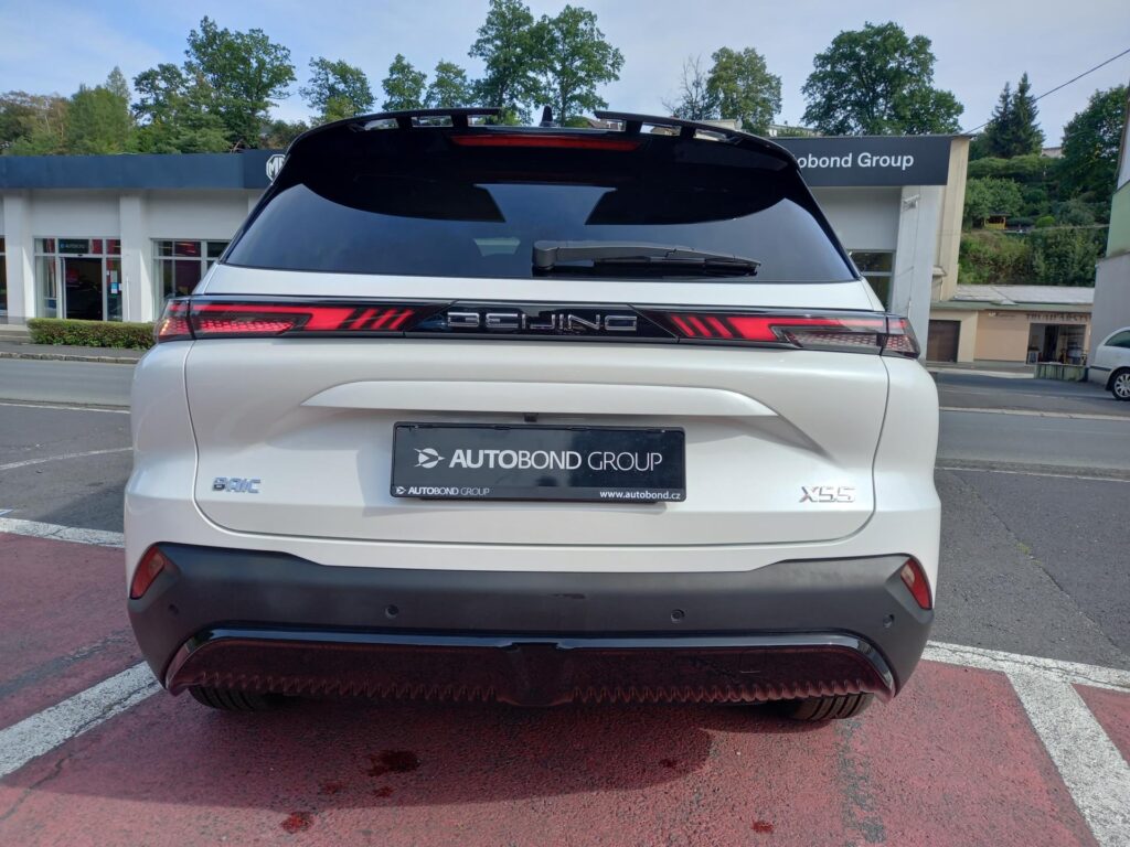BAIC X55  ALL IN 1.5T 130kW 4×2 7DCT