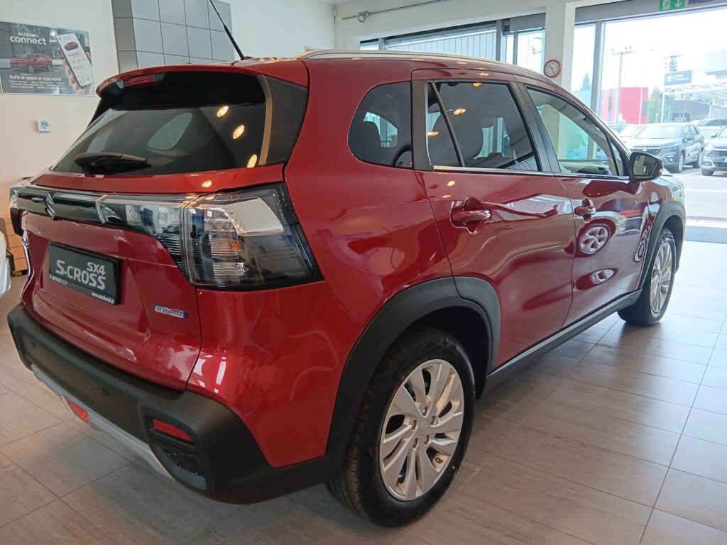 Suzuki S-Cross  PREMIUM 1,4 HYBRID A/T 4x4