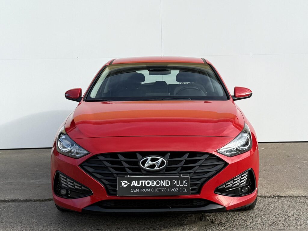 Hyundai i30  1.5 DPi 81kW Smart
