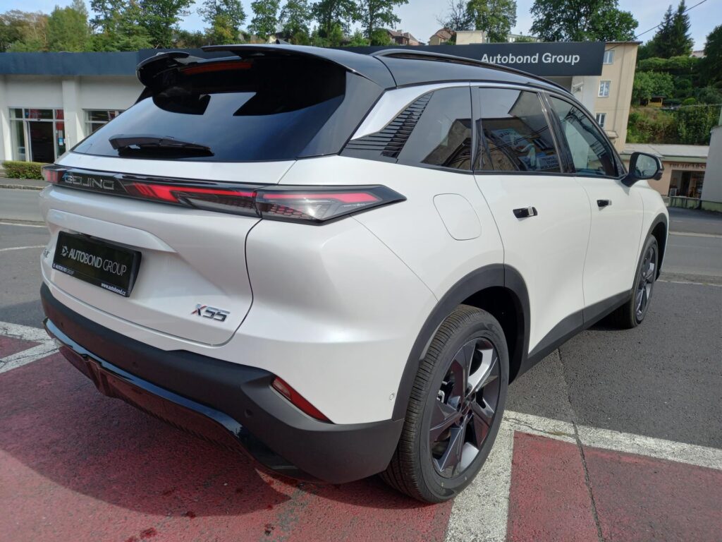 BAIC X55  ALL IN 1.5T 130kW 4×2 7DCT