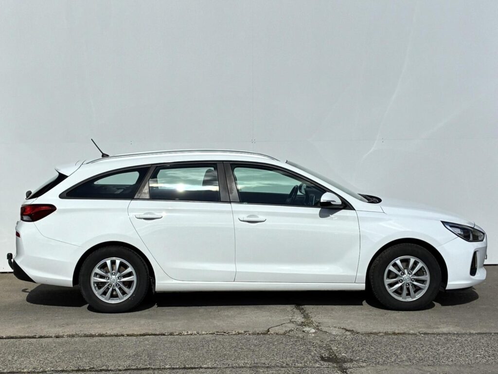 Hyundai i30  1-0 T-GDI 88kW Trikolor