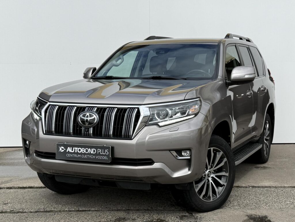 Toyota Land Cruiser  2.8 D-4D AT AWD 130 kW Executive
