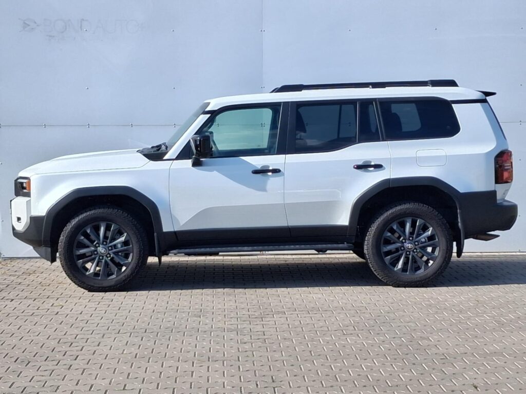 Toyota Land Cruiser  2.8 D-4D 6AT Executive MHEV AWD