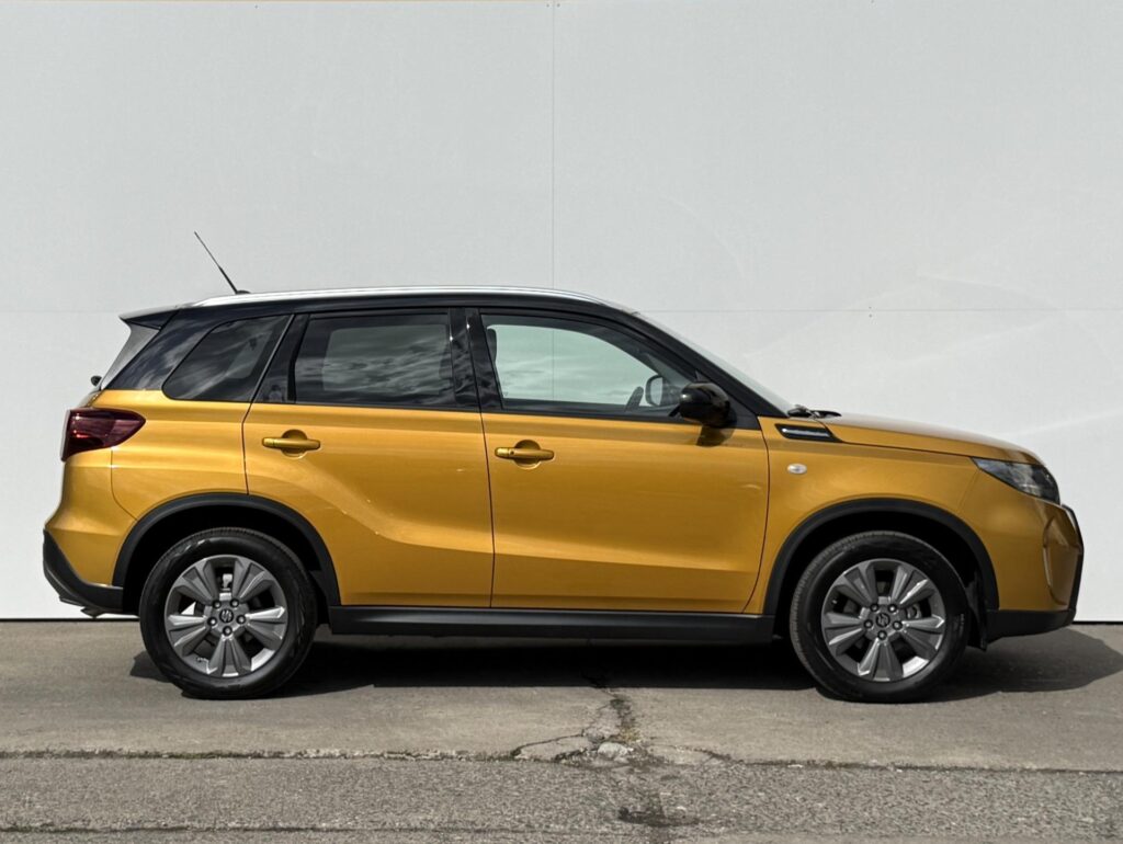Suzuki Vitara  1.5 HYBRID 4x4 AT Premium
