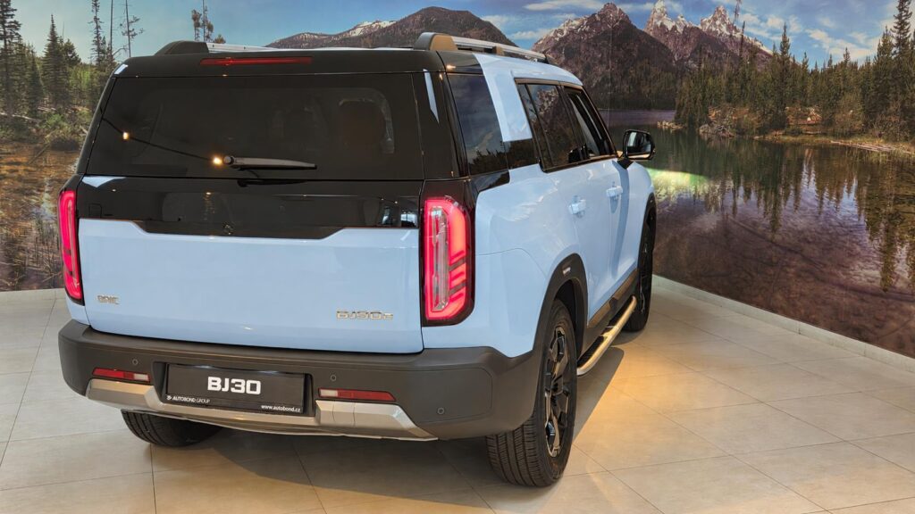 BAIC BJ30  HEV 1.5T 301kW 2DHT 4x4 ALL IN MY26