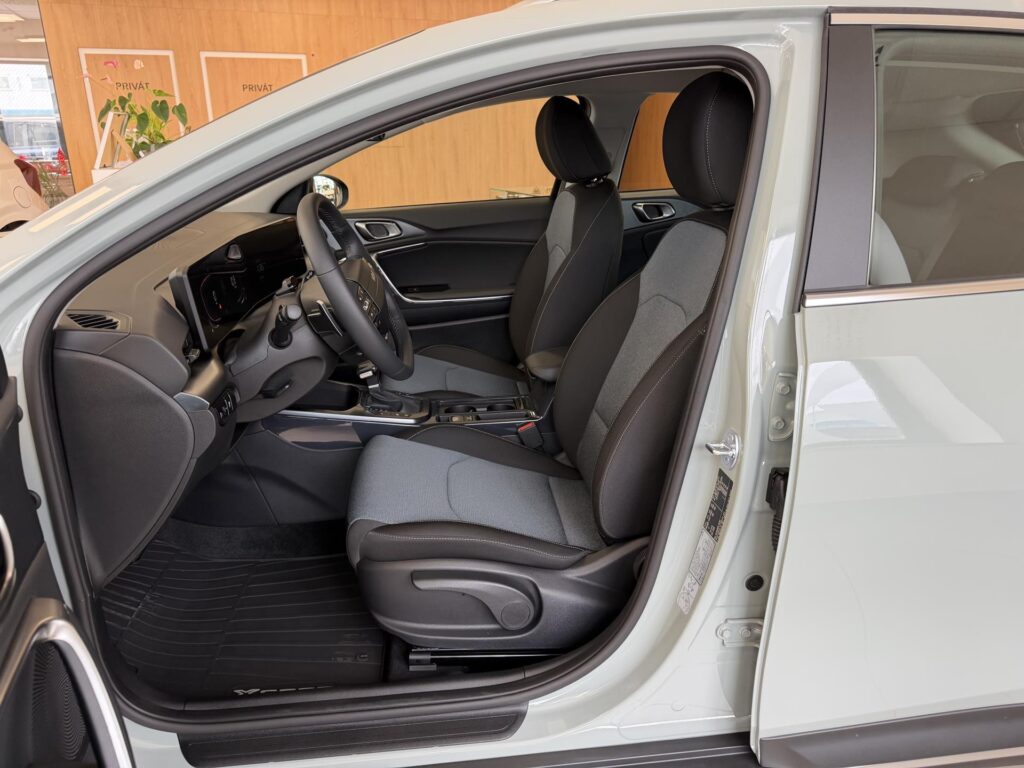 KIA XCeed  1,6 T-GDi 7DCT SPIN 110 KW 27