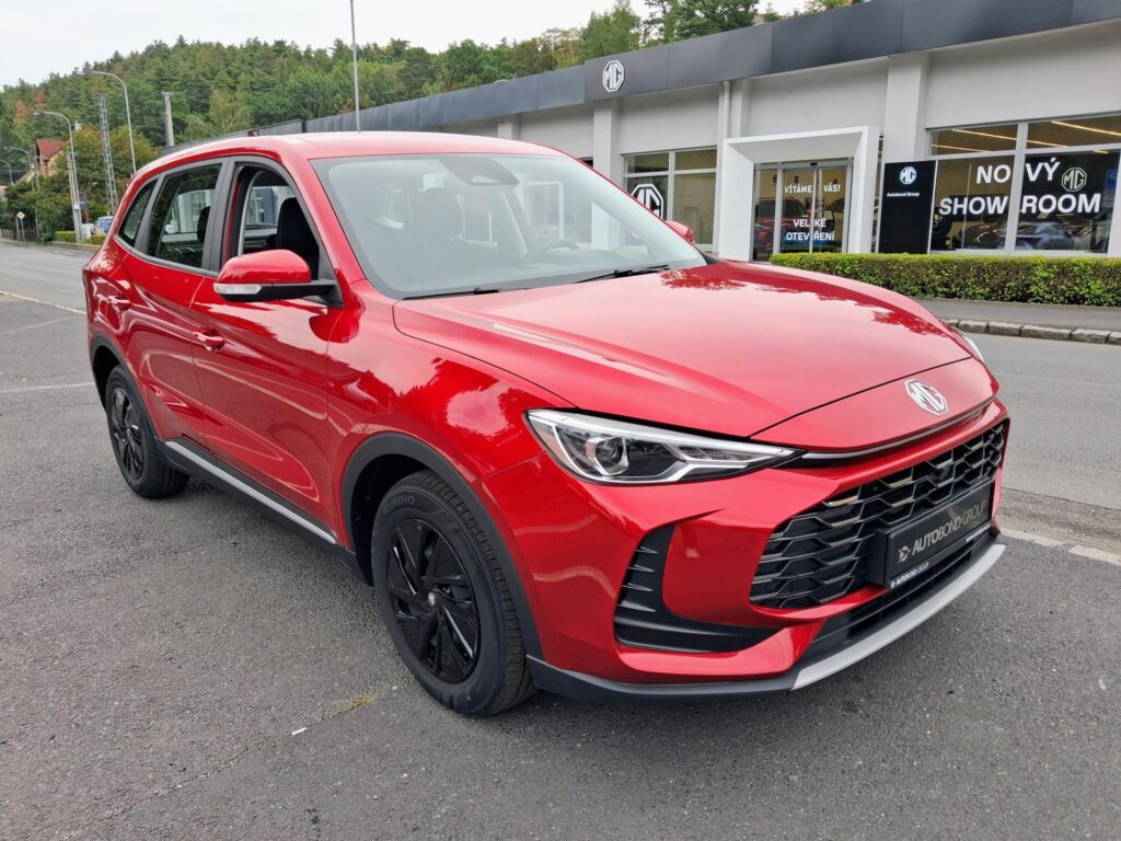 MG ZS  ESSENTIAL Hybrid+ 145kW 4×2 AT