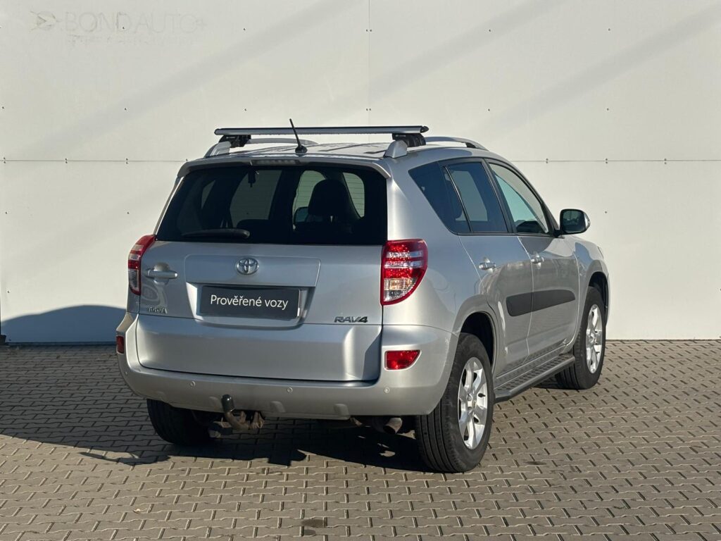 Toyota RAV4  2.2 D-4D 4x4110kW