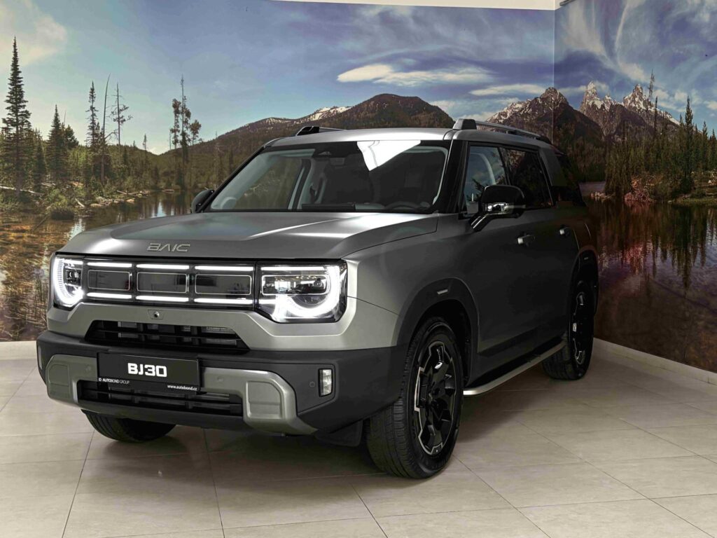 BAIC BJ30  HEV 1.5T 209kW 2DHT 4x4 ALL IN MY25