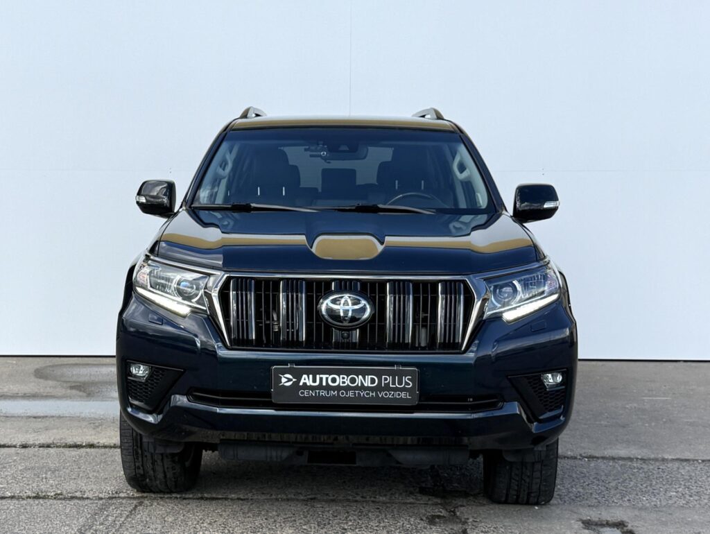 Toyota Land Cruiser  2.8 D-4D AT AWD 150kW Executive