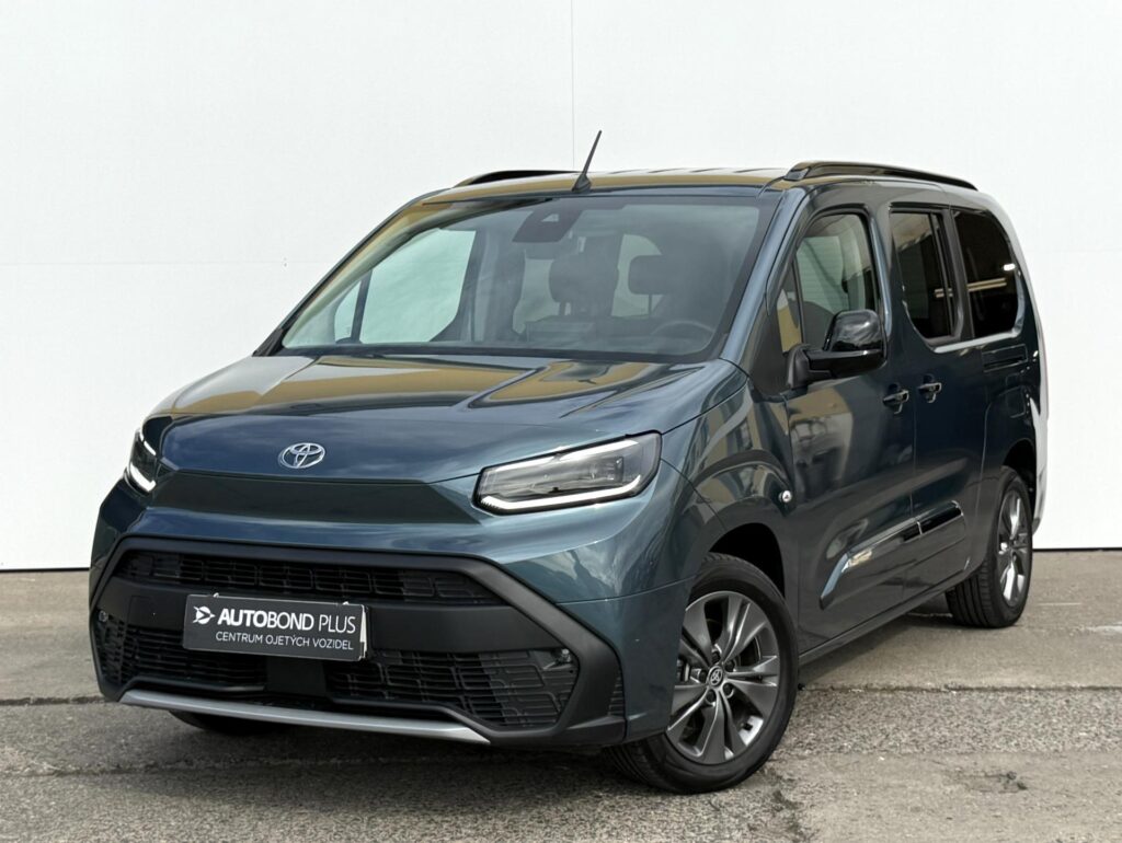 Toyota Proace City Verso  BEV 50 kWh Long Family