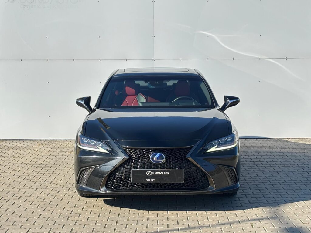 Lexus ES  2,5 HSD e-CVT F-Sport