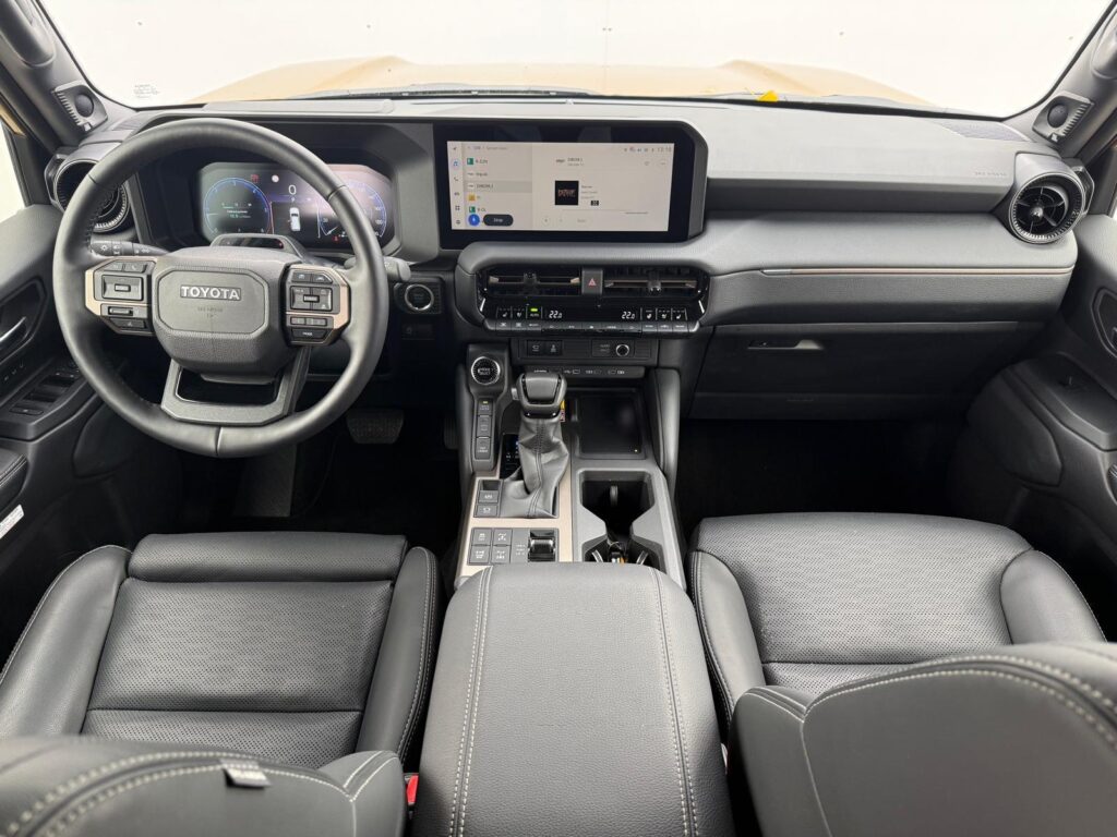 Toyota Land Cruiser  2.8 D-4D 6AT Executive MHEV AWD