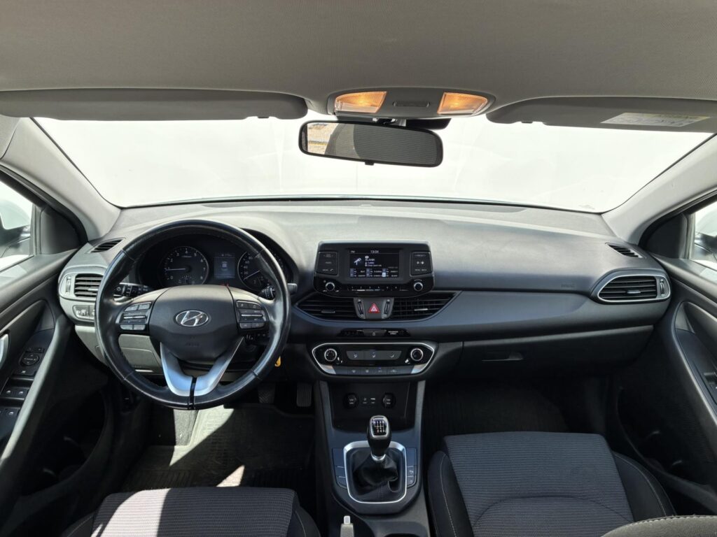 Hyundai i30  1-0 T-GDI 88kW Trikolor