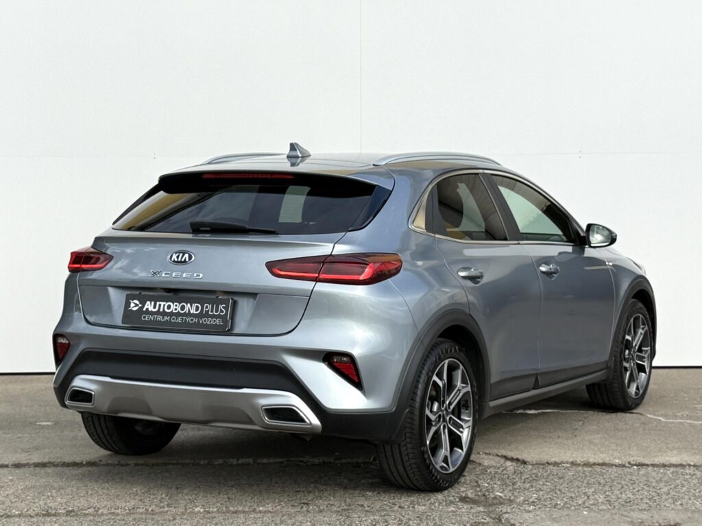 KIA XCeed  1.5 T-GDI 7DCT 117kW TOP