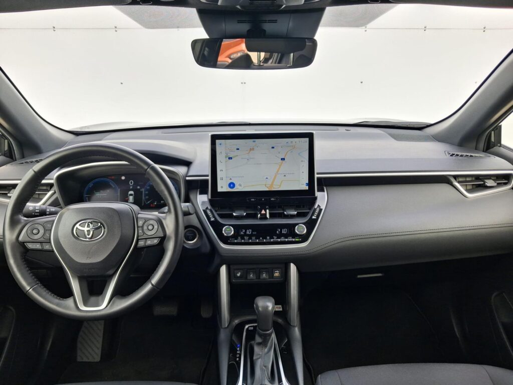 Toyota Corolla Cross  2.0 HSD e-CVT Style