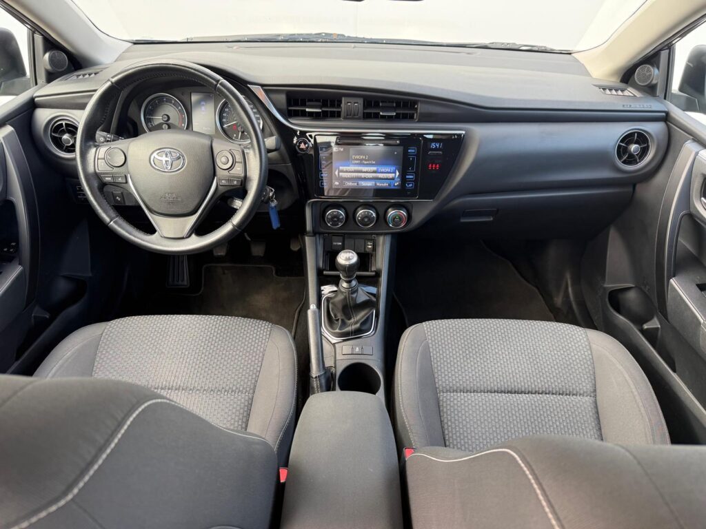 Toyota Corolla  1.6 VVT-i Active LED TREND+