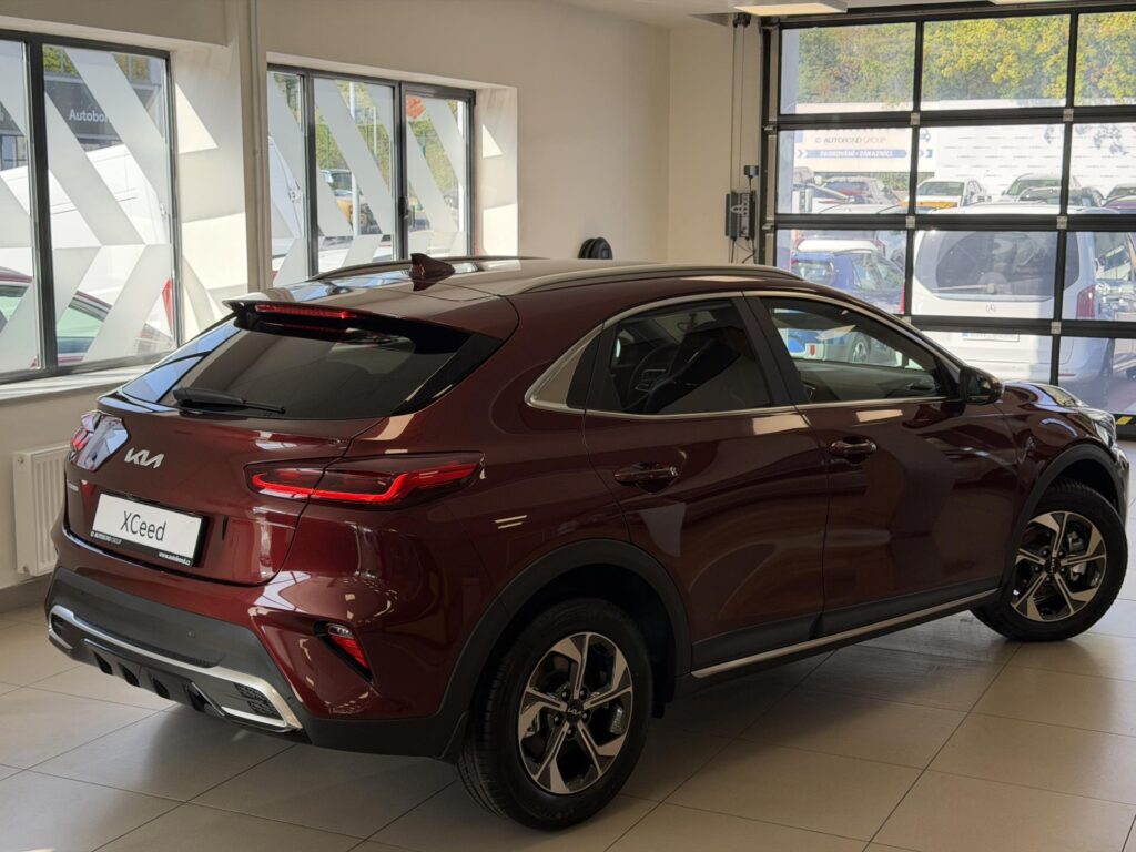 KIA XCeed  1,6 T-GDi 7DCT EXCLUSIVE WINT