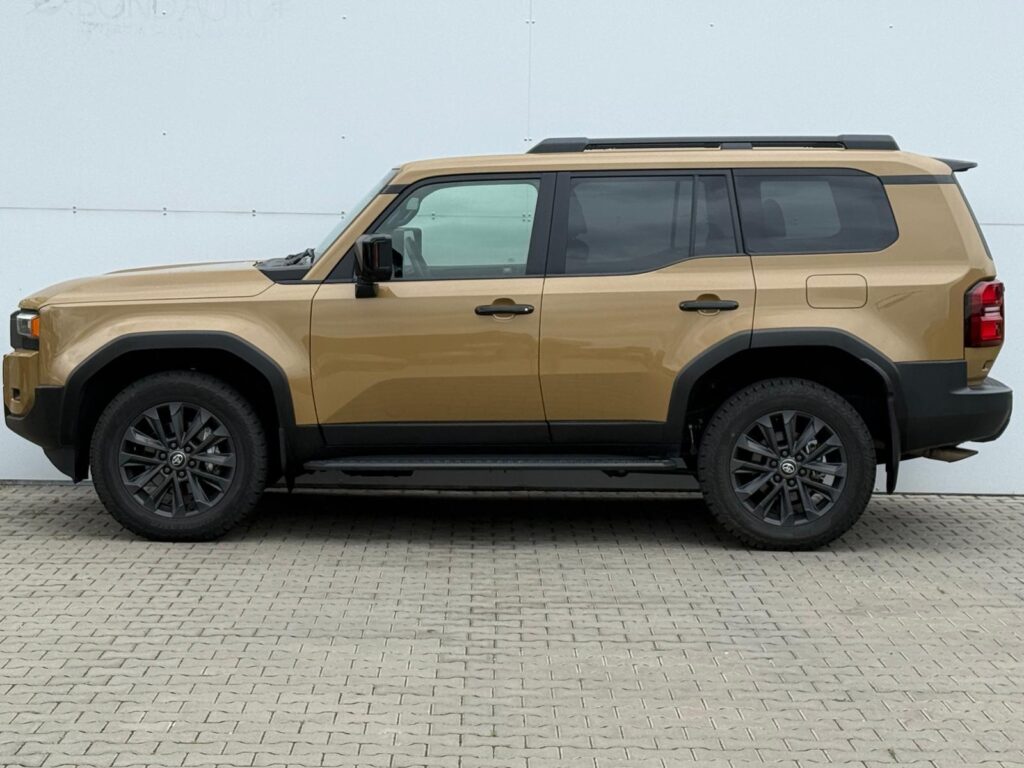Toyota Land Cruiser  2.8 D-4D 6AT Executive MHEV AWD