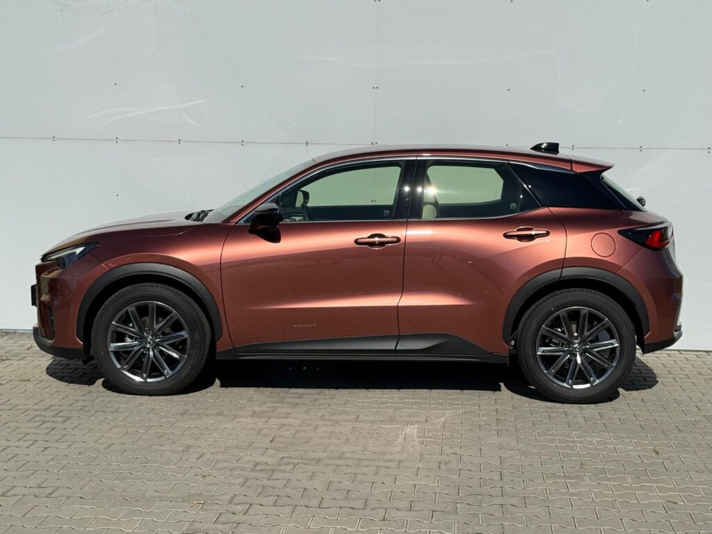 Lexus LBX  1.5 HSD e-CVT Elegant Tech