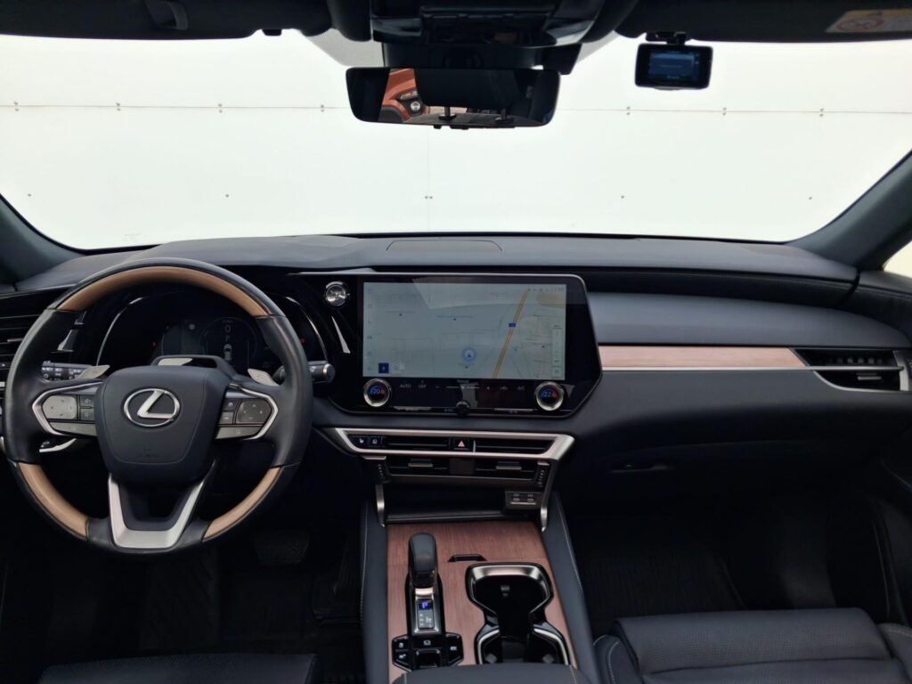 Lexus RX 350h  2,5 HSD e-CVT Luxury 4×4 E-FOUR