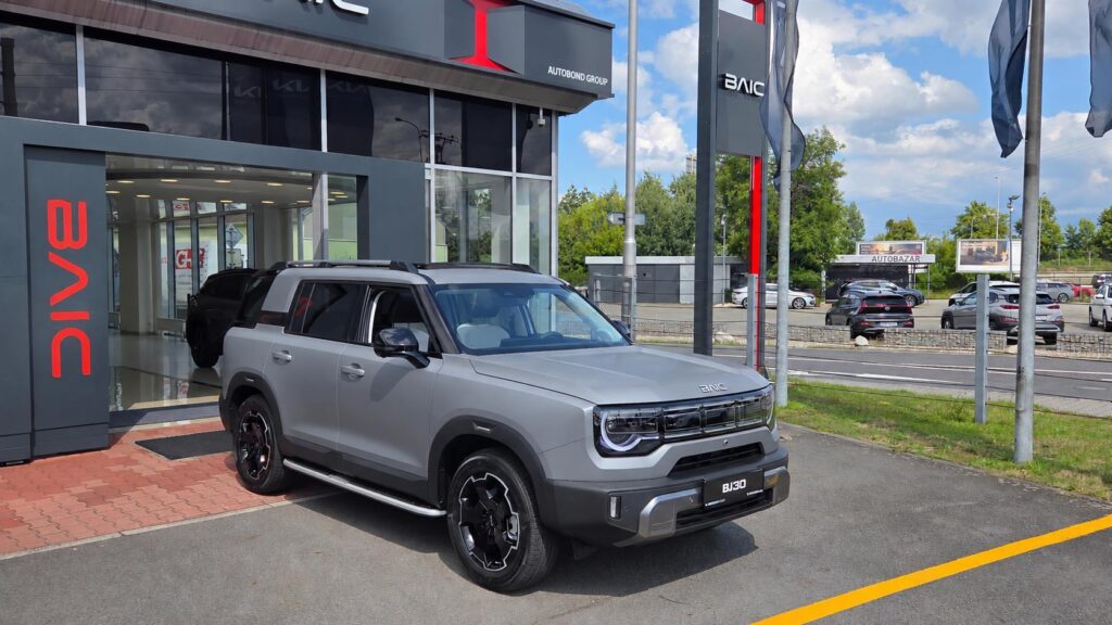 BAIC BJ30  HEV 1.5T 301kW 2DHT 4x4 ALL IN MY26
